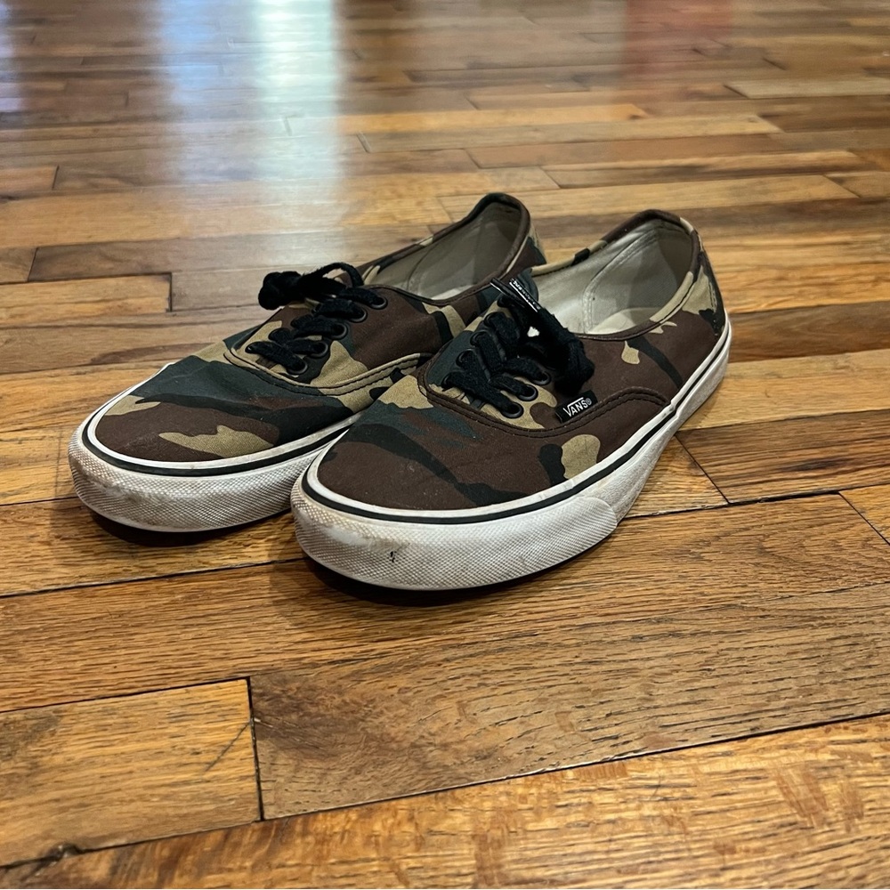 Vans Men's Camouflage Canvas Sneakers